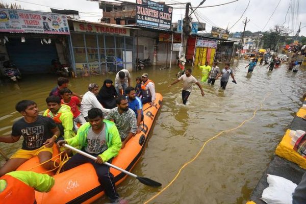 Hyderabad floods | Telangana seeks immediate aid of Rs 1,350 crore
