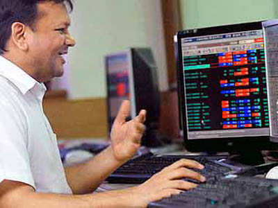 Banking shares gain; ICICI Bank up 3%