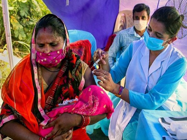 India records 34,403 fresh Covid-19 cases, 320 additional deaths