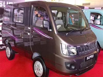 M&M unveils vehicles on new platform