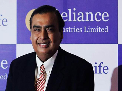 Mukesh Ambani’s RIL in talks with world’s largest Saudi Aramco for 25% stake sale in refining, petchem biz