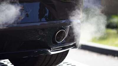 Noida man files FIR against Volkswagen, Audi for installing cheat devices to misrepresent emissions