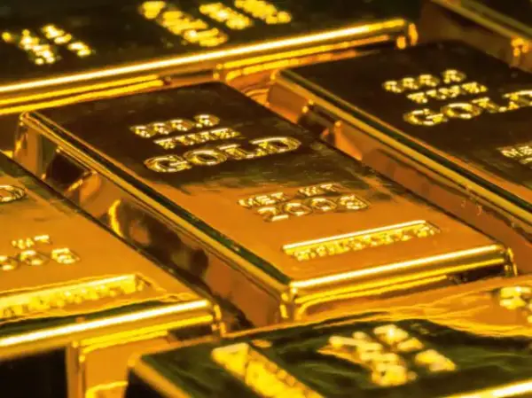 Gold trading at Rs 51,110/10 gram; silver dips, selling at Rs 60,900/kg