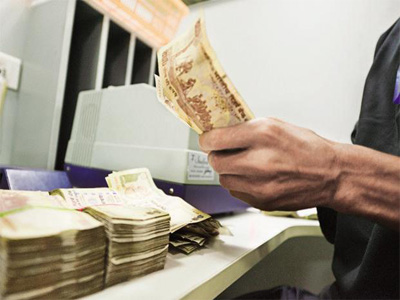 Rupee touches one-week high against dollar