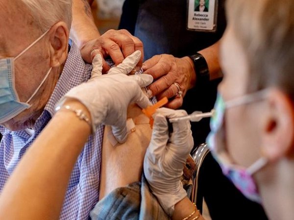 Mix-and-match vaccines highly effective against Covid-19: Lancet study