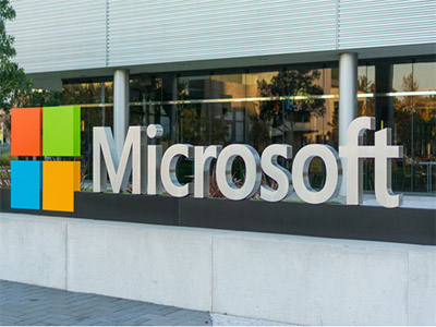 Microsoft to tie executive bonuses with diversity
