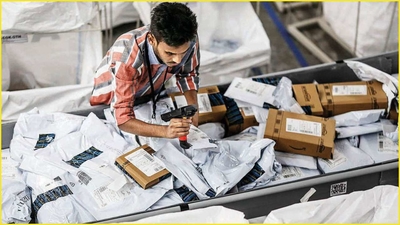 Lockdown 4.0: Amazon accepts non-essentials orders in red zones; relief for e-commerce firms under new MHA guidelines
