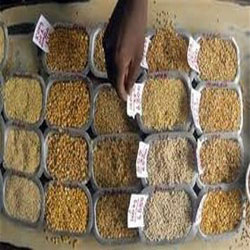 Mahindra & Mahindra forays into branded pulses business