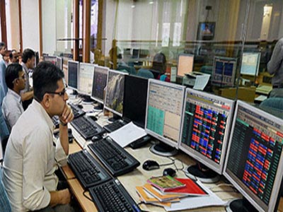 Sensex rebounds 184 points in early trade on Asian cues