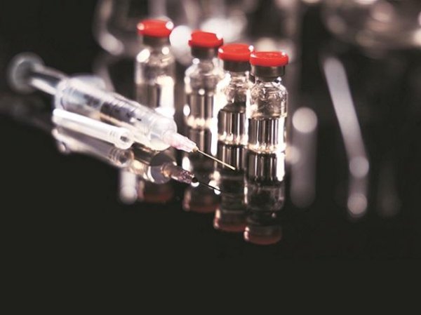 In US, half of adults have received at least one Covid-19 vaccine shot