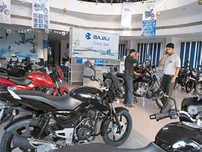 Bajaj Auto profit drops 15% in Q4 2017, most in 12 quarters