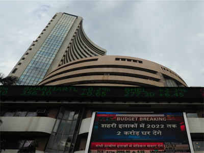 Sensex extends losses, down 110 points in early trade
