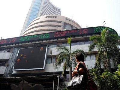 Sensex, Nifty turn cautious ahead of US Fed policy outcome