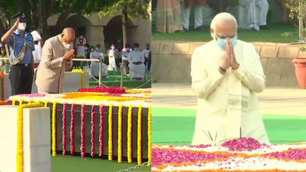 President, PM Modi pay homage to Mahatma Gandhi at Raj Ghat
