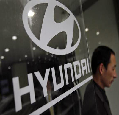 Hyundai cuts price of Tucson fuel cell car