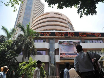 Sensex bounces 99 points, Nifty above 7,800