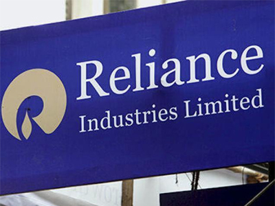 RIL net up 25% at Rs 9,423 crore