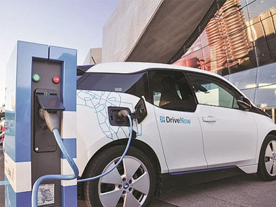 100% electric vehicles in India? SIAM presents roadmap for shift by 2047