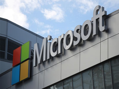 Microsoft profit climbs as cloud grows
