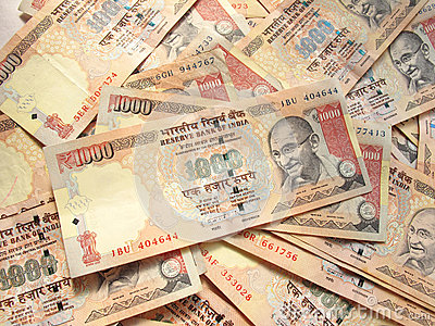 Rupee declines 16 paise against dollar in early trade
