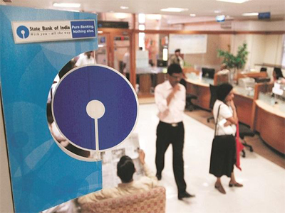SBI may cut minimum balance requirement to Rs 1,000 in urban areas