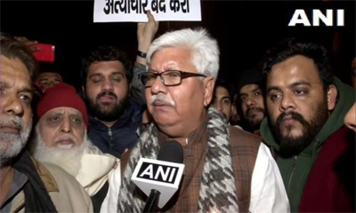Anti-Citizenship Act protests: FIR filed against former Congress MLA Asif Khan in Jamia violence