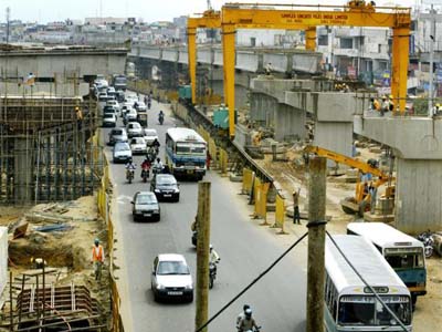 Centre decides to speed up construction of national highways