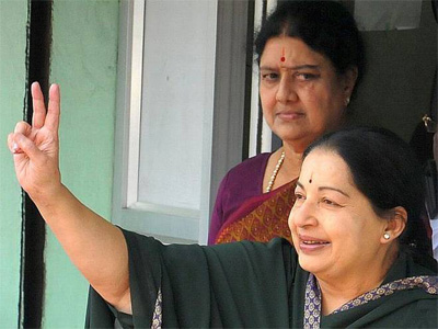 Jayalalithaa did not heed advice to go to hospital, says Sasikala