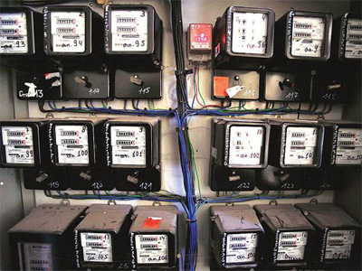 Tender for 10 mn prepaid meters attracts 12 bidders, large players keep out