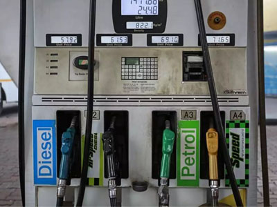 Petrol-diesel prices surges 15-26 paise in last two days