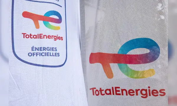 TotalEnergies signs deal with Oman to build LNG hub, eyes marine fuel mkt