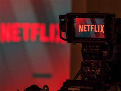 Netflix subscriber forecast misses estimate as streaming war heats up