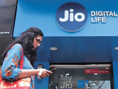 Jio may bid for RCom's India assets for Rs 18,000 cr: Report