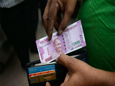 Fake Rs 2000 notes by 'Children Bank of India' dispensed from SBI ATM in New Delhi