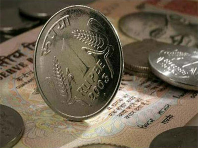 Rupee gains 15 paise against dollar in early trade