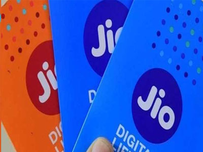 Jio adds 9.4 million users in March, Airtel, Vodafone Idea lose 30 million customers