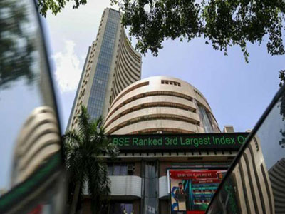 Sensex, Nifty start on a cautious note on mixed global cues