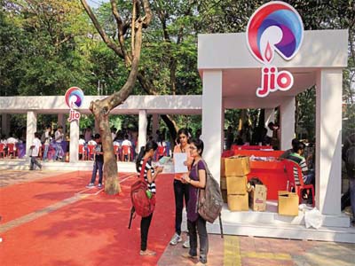 Reliance Jio fails to erode subscriber base of Airtel, Idea, Vodafone: report