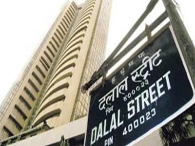 Stocks get off to cautious start; IT, realty give support