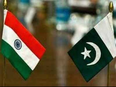 Ready to talk with India on Kashmir issue, says Pak Prez; envoy Basit bats for good relations