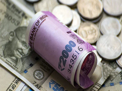 Rupee rises 26 paise to 69.40/USD in early trade ahead of Lok Sabha elections outcome