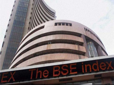 Sensex plunges 400 points, Nifty ends below 10,000 on trade war fears