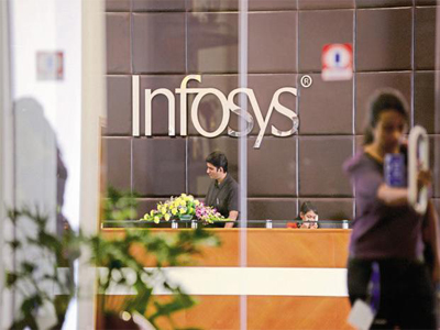 Will large order wins result in faster growth at Infosys?