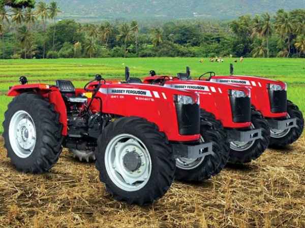 Mahindra & Mahindra hits 52-week high on strong business outlook