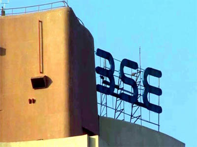 Sensex descend for second week, slide 449 points