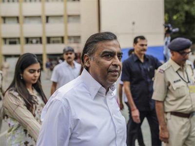 Asia's richest man Mukesh Ambani adds $18 billion to his fortune in 2019