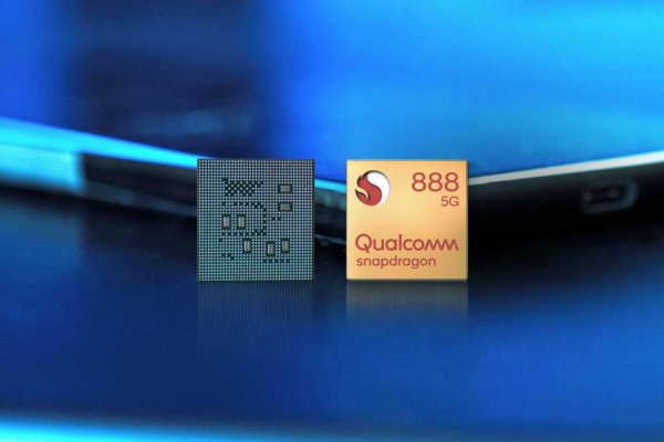 Qualcomm tops global smartphone apps chip market with double-digit growth