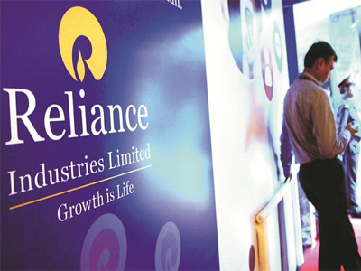 RIL first Indian firm to hit Rs 8 trillion market cap, TCS not far behind
