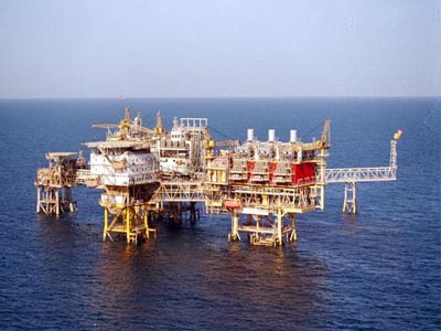 ONGC to maintain capex plan at Rs 30,000 crore on crude price slump