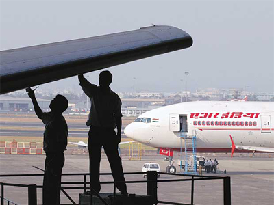 Air India expects 'modest operating profit' in FY16: Anand Sharma